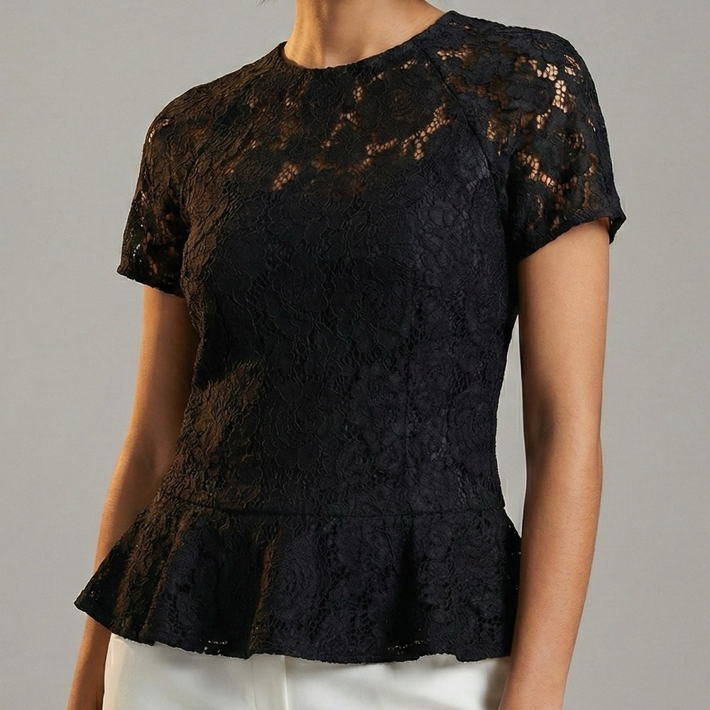 ROMEO & JULIET Romantic Dainty Peplum Lace Short-sleeve Blouse Size Medium NWT - Picture 3 of 11
